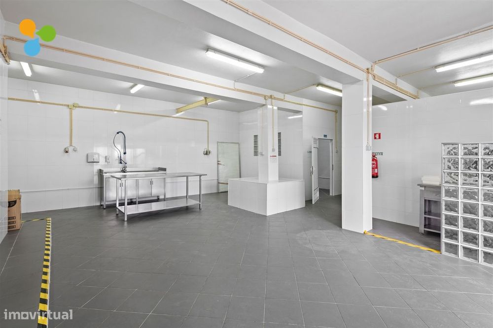 Armazém certificado para indústria alimentar