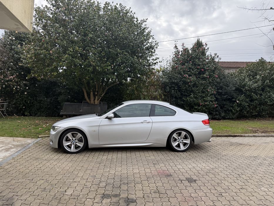 E92 330d 70€ selo