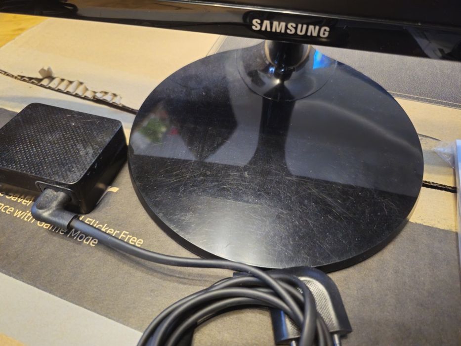 Samsung S22SF350 22cale