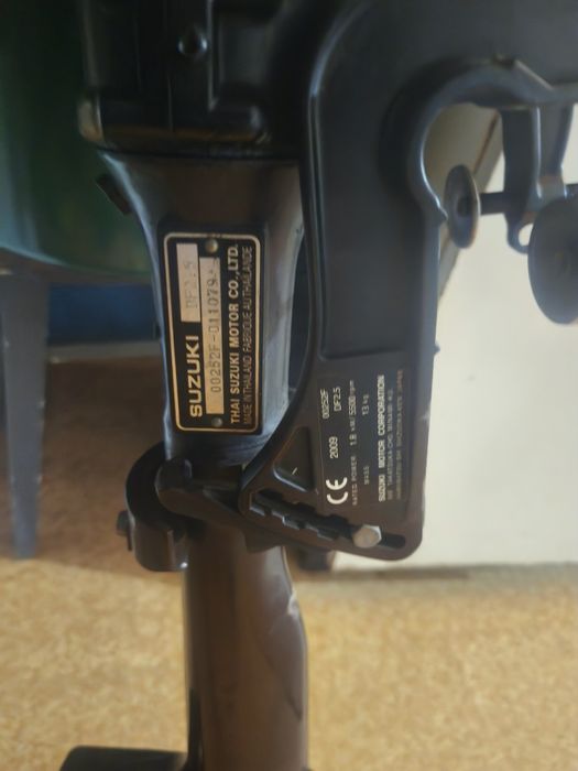 Мотор Сузукі 2.5 4так