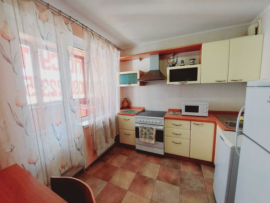 свободно 24.03 пр-т Героев Сталинграда(В.Ивасюка)35, метро Минская