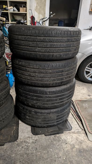 Sprzedam opony lato 235/55/17