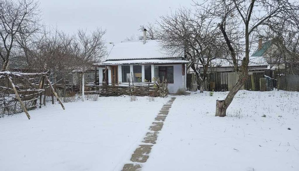 Продаж двоповерхової дачі (110м2), 3 кімнати. Мансарда. Гараж. ID:742