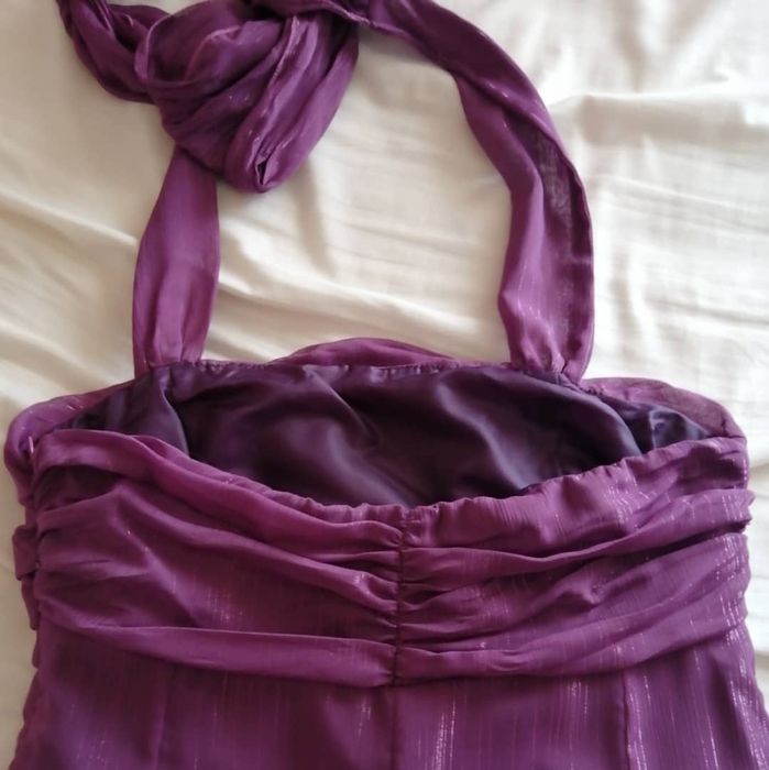 Vestido roxo de cerimónia