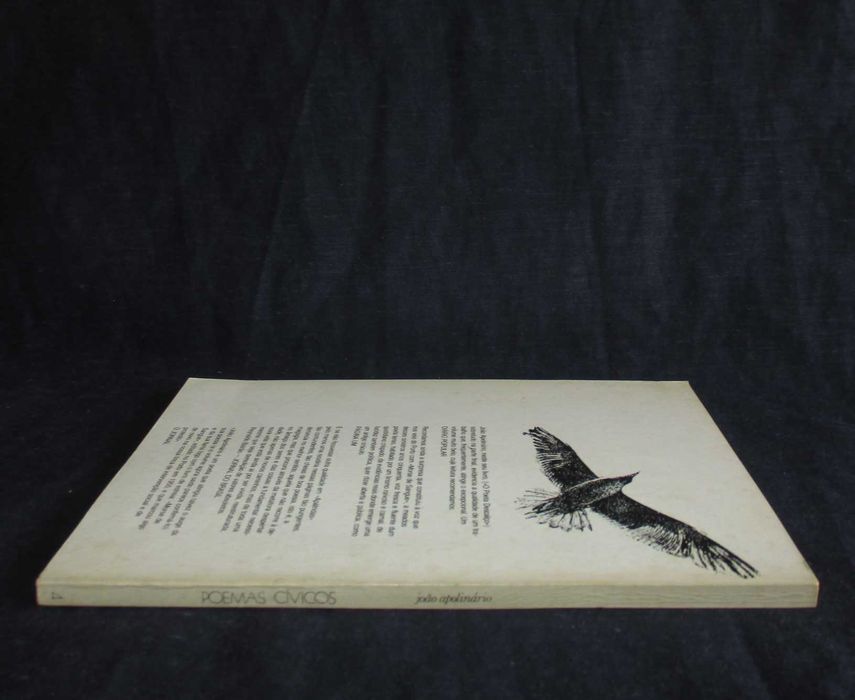 Livro Poemas Cívicos João Apolinário