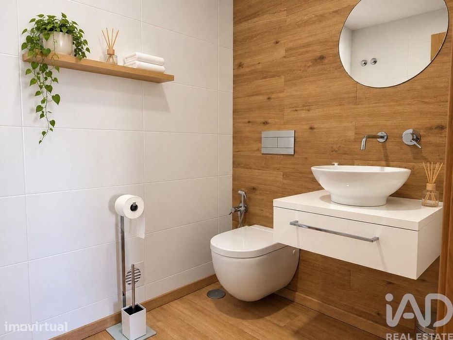 Apartamento T3 em Mina de Água de 120 m2