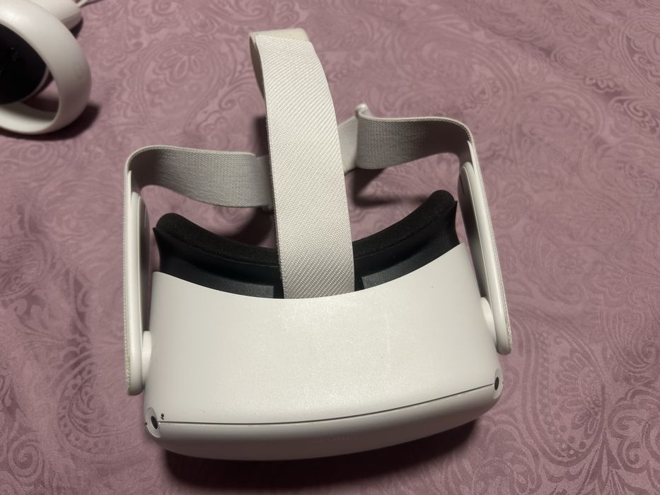 Очки VR Oculus Quest 2 128 Гб VR-шлем Meta