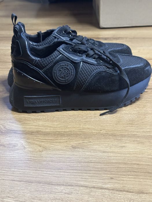 Кросівки Vitto rossi