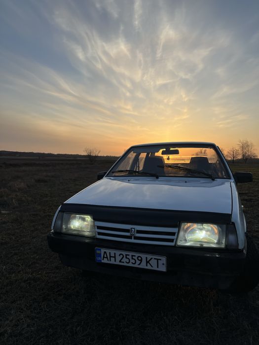 Продам ВАЗ 21099