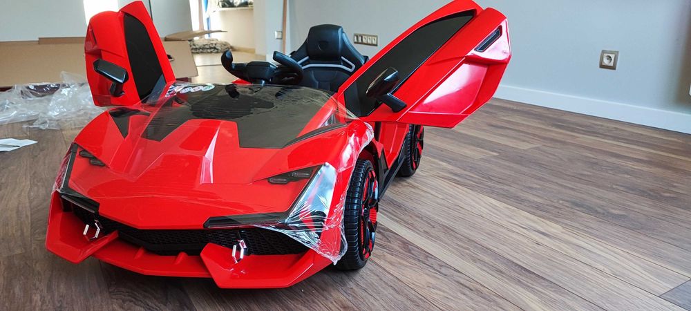 Samochód elektryczny dla dzieci LAMBORGHINI