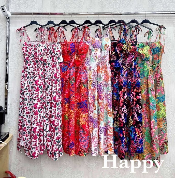 Sukienka wzory,na guziki.midi