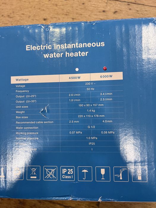 Esquentador elétrico instantâneo Movida 60M  6000W - NOVO