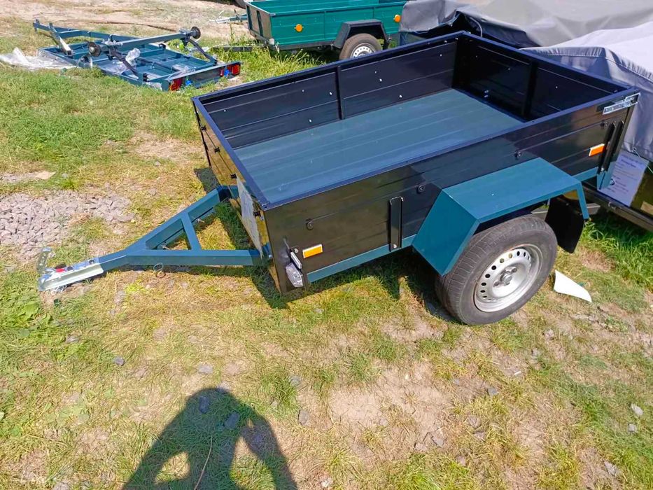 Легковий причіп якісний на Алко ресорах