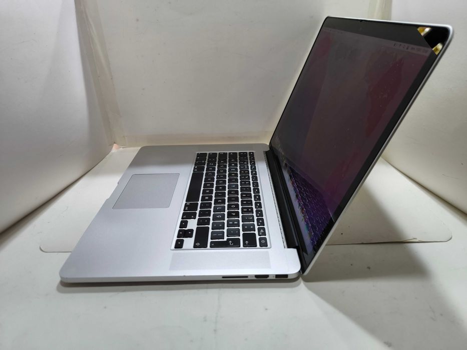 Apple Macbook Pro 15” i7 256GB 16GB Retina AMD Radeon # bateria NOVA