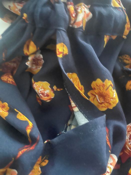 Sukienka w kwiaty 38 Nowa