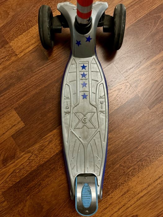 Самокат Micro Kick X