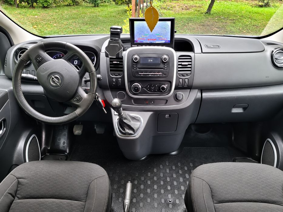 Opel Vivaro B 1.6cdti 140km long brygadowka 5osob