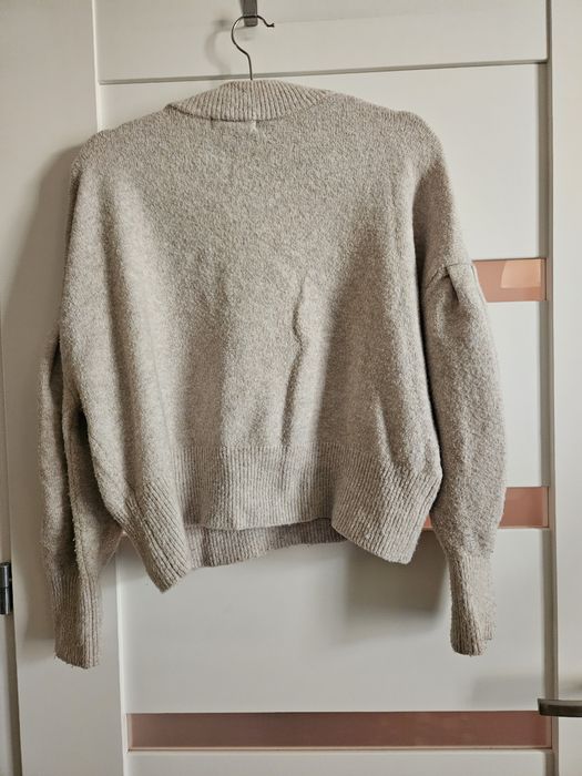 H&m sweterek krótki z bufkami r l