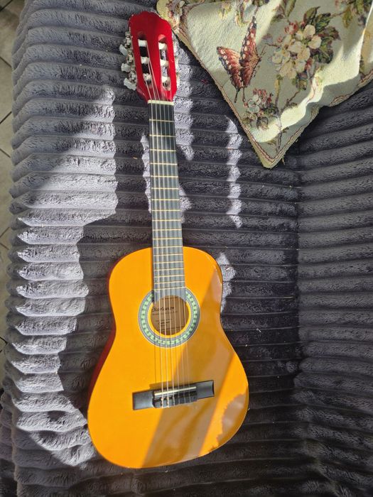Gitara jak nowa dla dzieci