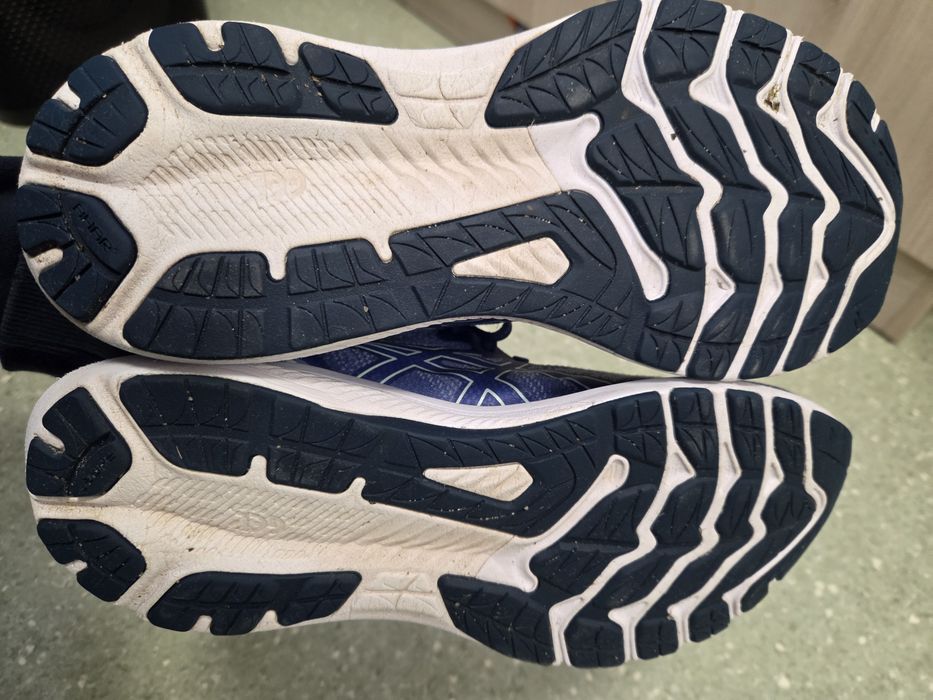 Asics Gel- Pursue 9