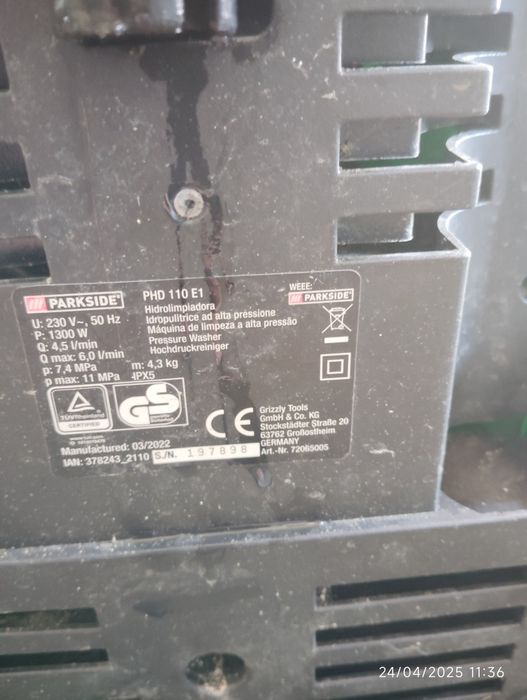 Vendo máquina de limpeza de alta pressão