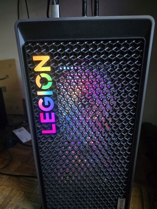 Lenovo Legion T5 i7-13700F/32GB/1TB/Win11 RTX4070Ti