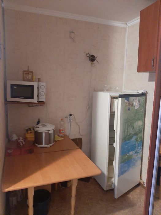 Продам кімнату в гуртожитку, центр м.Бориспіль.