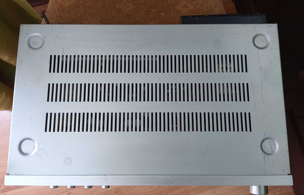 Unitra Diora Tosca 303 amplituner stereo