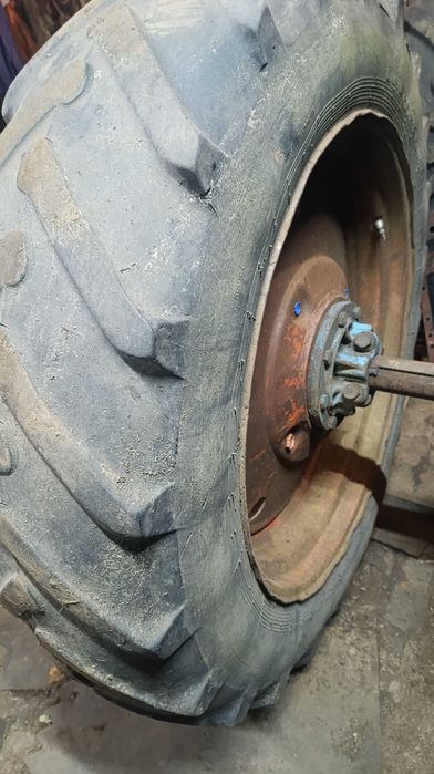 Мтз 80 на запчастини або під відновлення на 95% комплектний