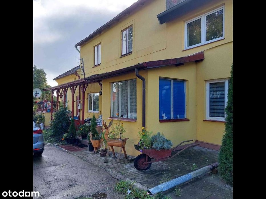 Dom na siedlisku plus prywatny ogród i garaż