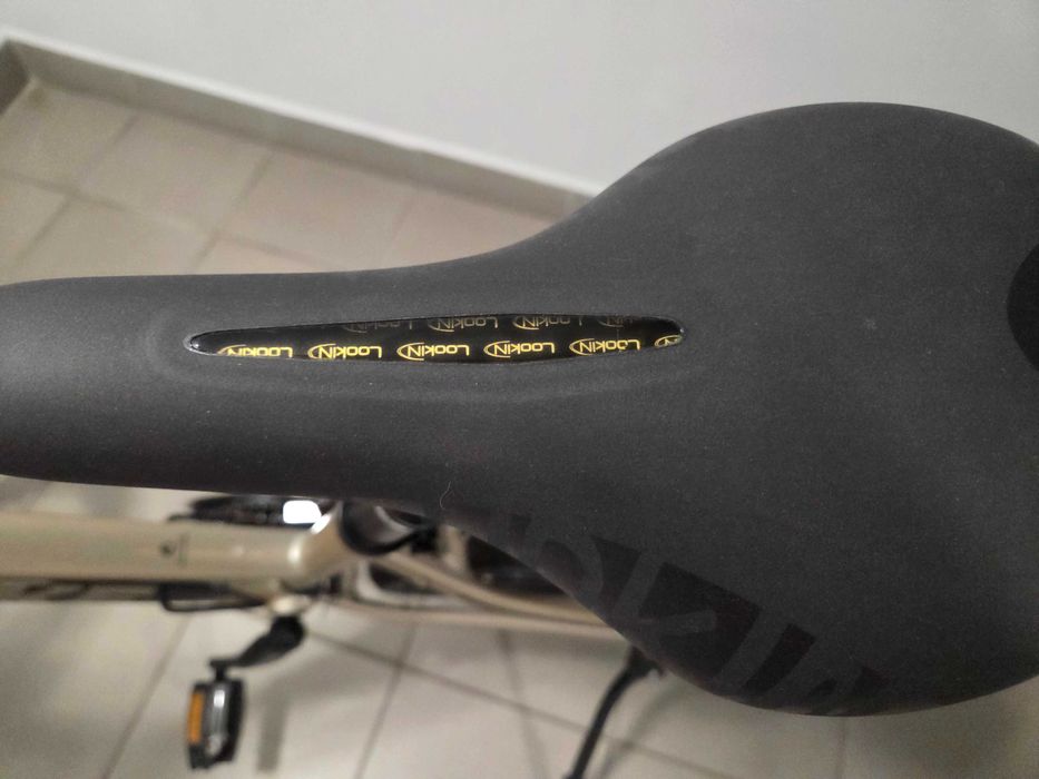 Rower crossowy unibike viper kolor zloty rozm 17