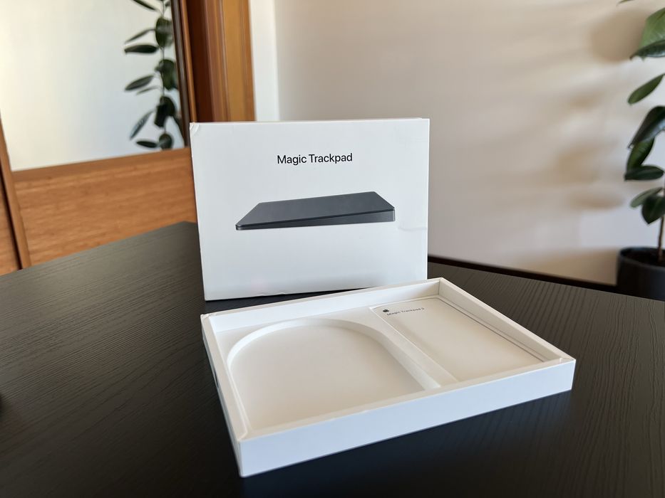 598-Apple Magic Trackpad 2 Space Gray