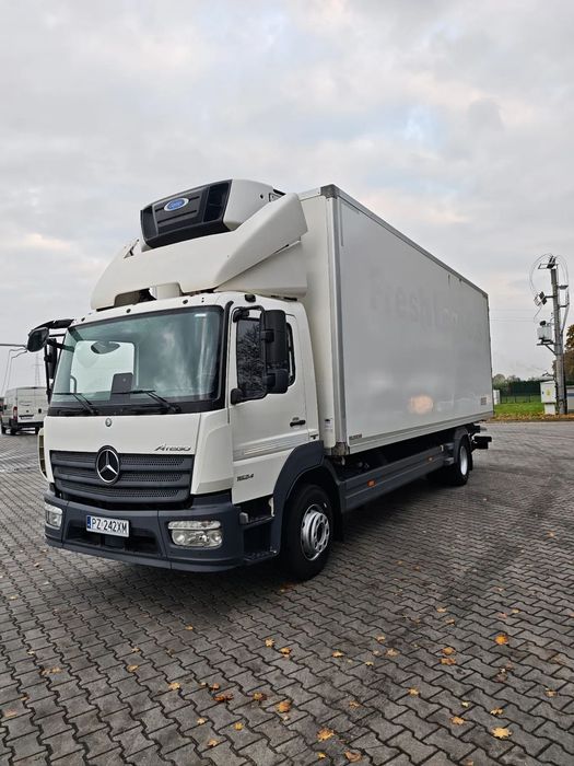 Mercedes-Benz ATEGO 1524  Mercedes ATEGO 1524, Izoterma, Agregat CARIER, winda BAR, salon Polska
