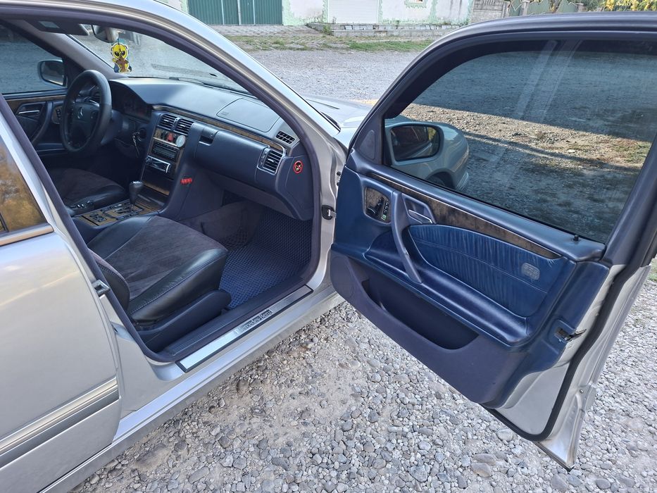 Mercedes W210 2.7 cdi.Avtomat.
