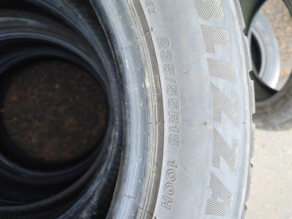 Шины 235/55/18 Bridgestone Blizzak Lm-80 evo