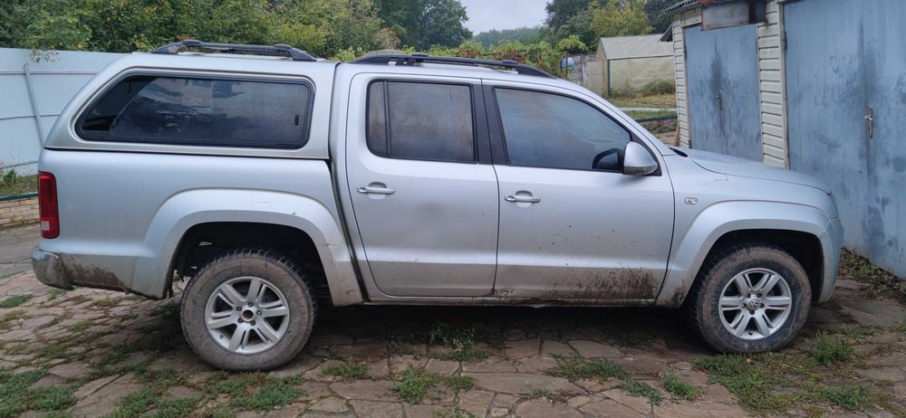 Продам автомобіль Volkswagen Amarok