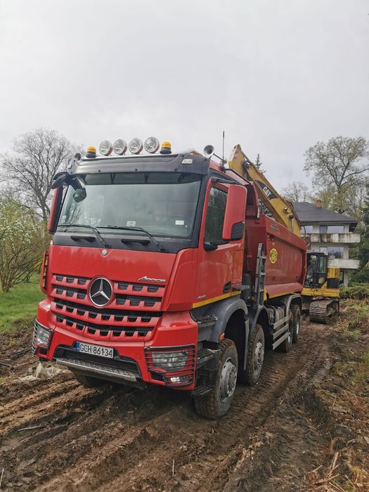 Wywrotki usługi transportowe wynajem