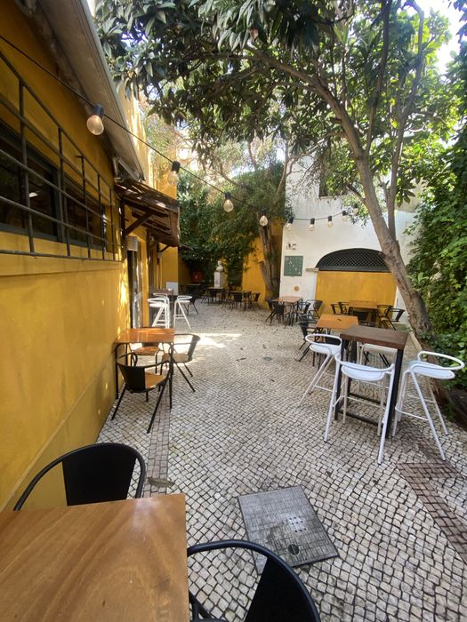 Restaurante na baixa de Faro