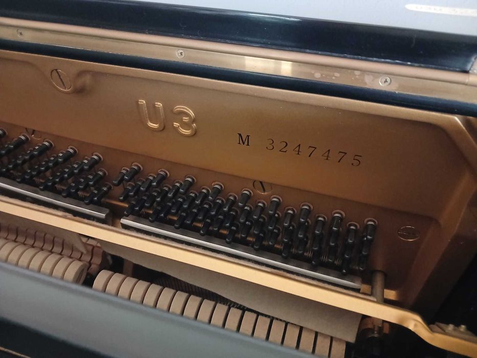 Piano Yamaha U3-M 131 cm - Muito Bom Estado