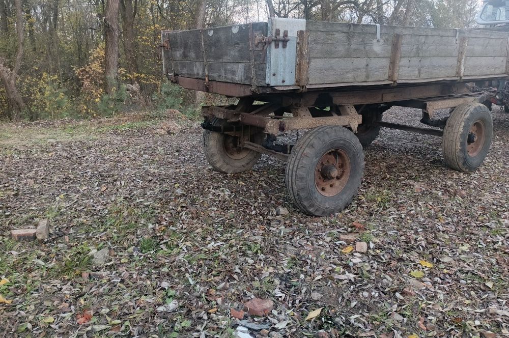 Продам прицеп 2птс4
