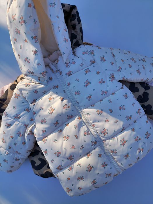 Демисезонні (весняні) курточки від h&m для дівчинки 86,92,98,104