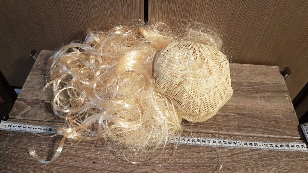 Парик Золушка. р. 58.