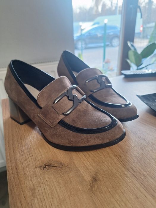 Czółenka Goodin rozmiar 38 stan idealny