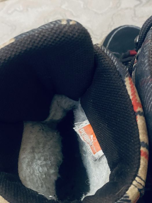 Продам ботинки Puma,б/у состояние отличное,не промокаемые,размер 37.