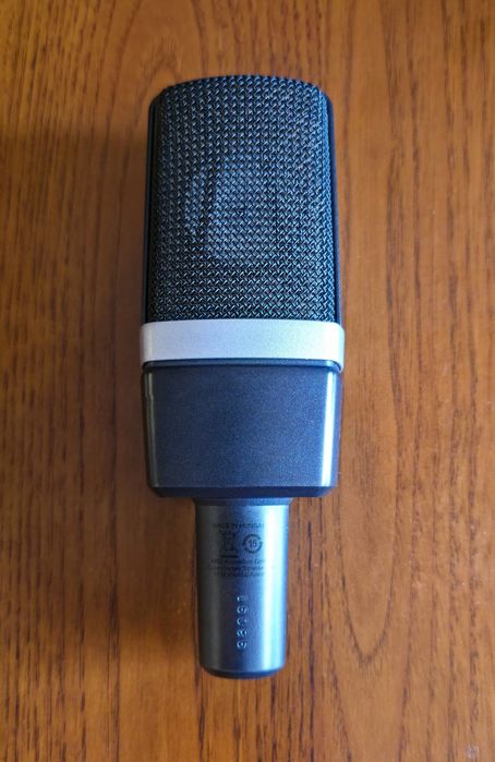 Mikrofon  AKG  C214