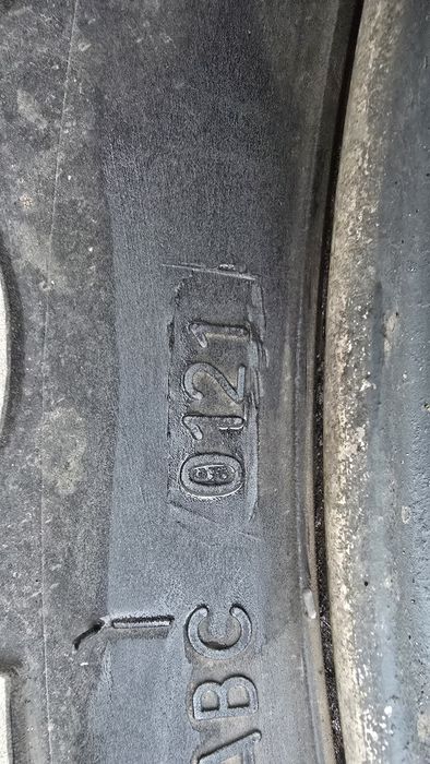 Колеса у зборі  міцубісі паджеро вагон 3 r16. Розб- 6x139.7, СО.67.1