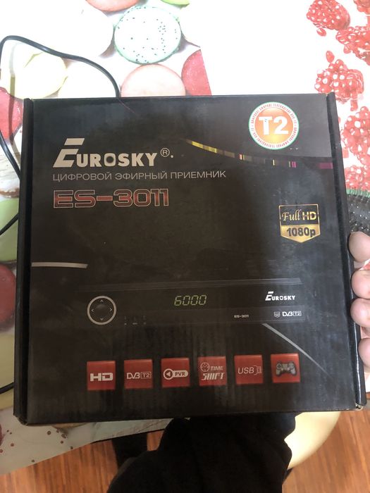 Продам т2 на запчати с пультом