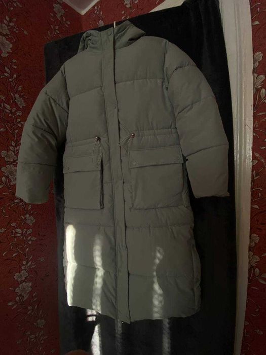Женский длинный пуховик