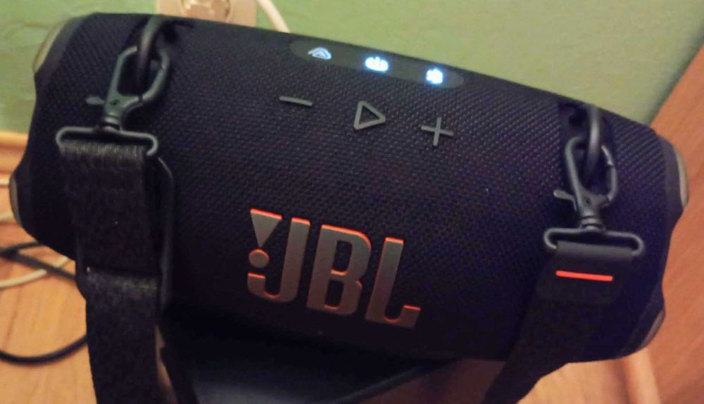 JBL Xtreme 4 100W RMS