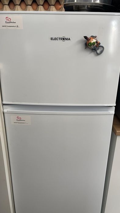 Frigorífico eletrónica com pouso uso